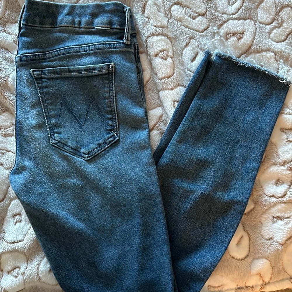 Mother skinny jeans with frayed hem